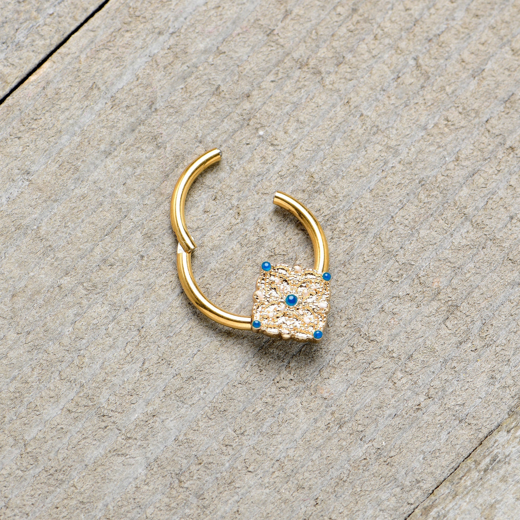 16G 3/8 Gold Tone Lacy Rhombus Hinged Segment Ring