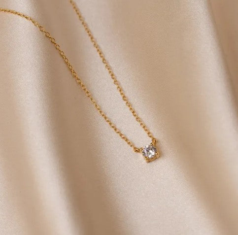 Minimalist Diamond Choker Necklace
